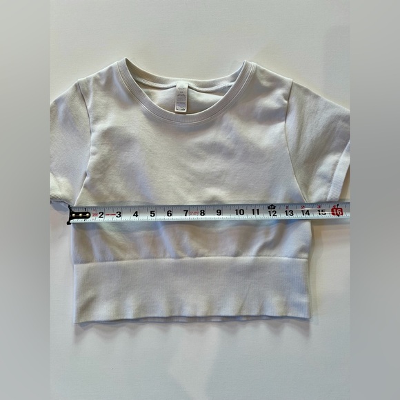 Aerie Offline Classic White Crop Top Medium Nylon Blend Workout Gym Shirt - Picture 5 of 11
